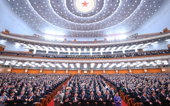 逐夢春天里 同心向未來——十四屆全國人大三次會議閉幕側記